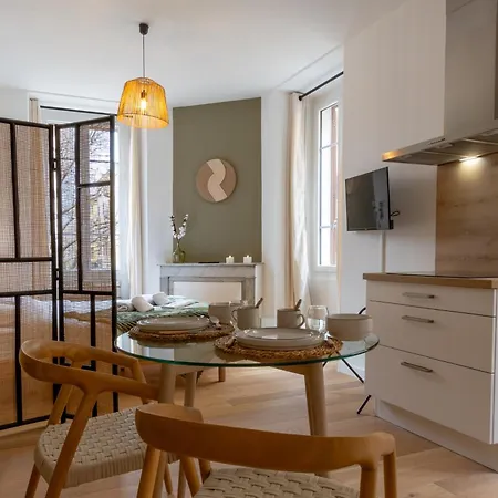 Paloa - Hypercentral Close To Train Station Cozy Apartment