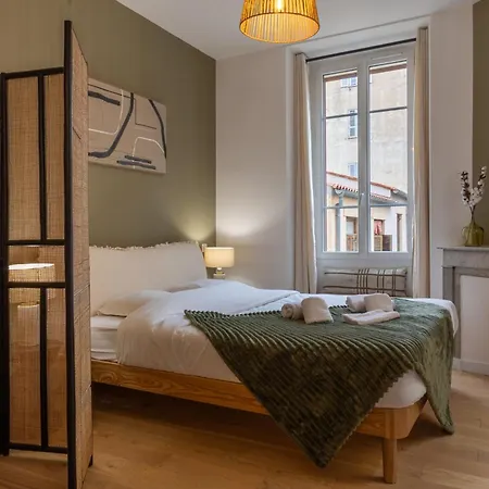 Apartment Paloa - Hypercentral Close To Train Station Cozy