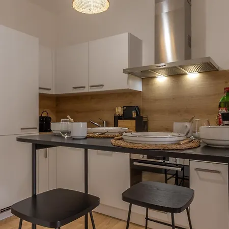 Apartment Paloa - Hypercentral Close To Train Station Cozy