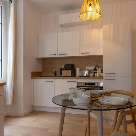 Paloa - Hypercentral Close To Train Station Cozy Appartement