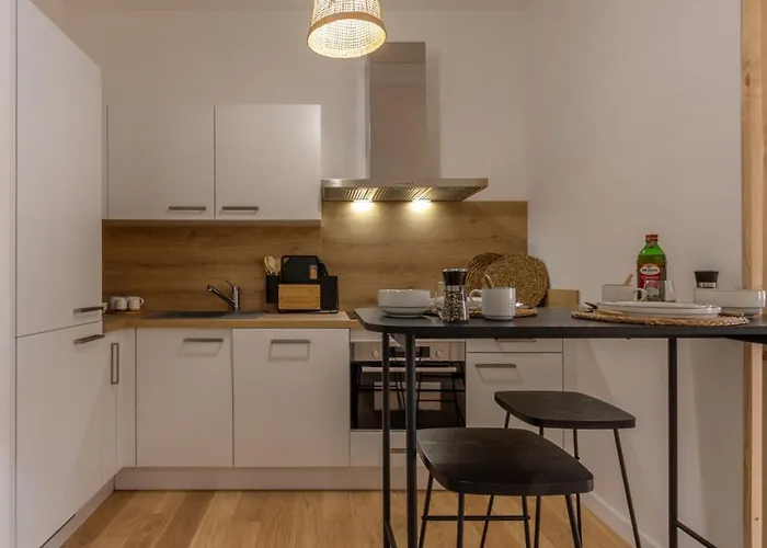 Paloa - Hypercentral Close To Train Station Cozy Apartment *